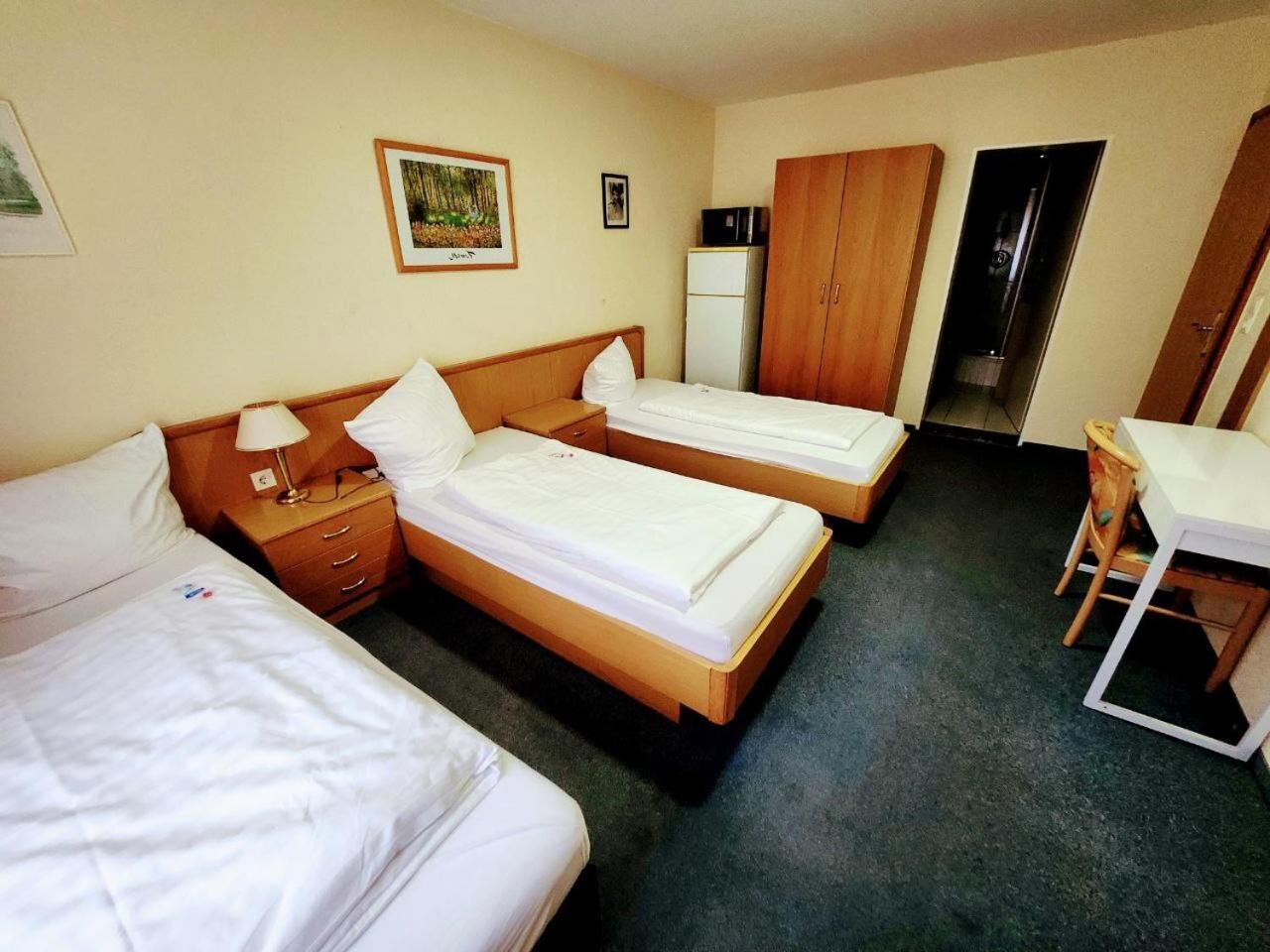 Hotel Schiff Rastatt Habitación foto